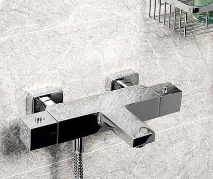 АIme 1511 Thermo Термостатический смеситель для ванны